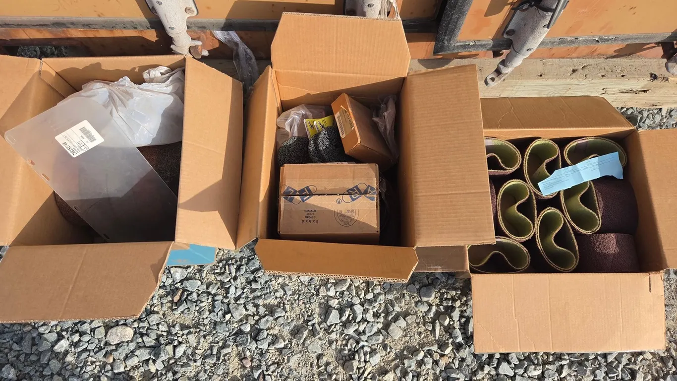 (3) Boxes Of Sanding Supplies