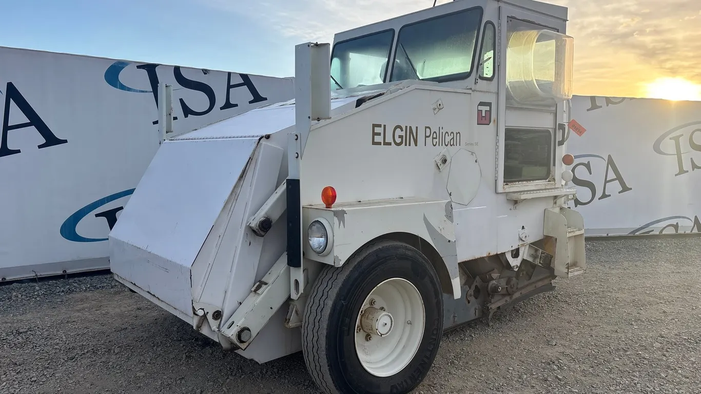 Elgin Pelican Sweeper