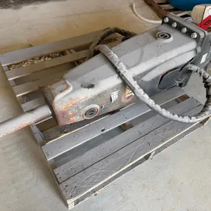 Catapillar H65 Breaker