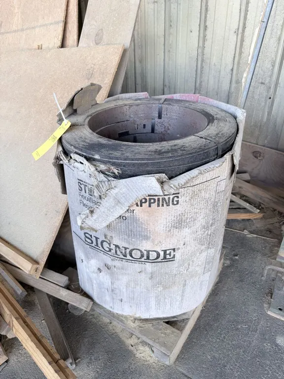 Lot of (1) Roll Signode Steel Strapping