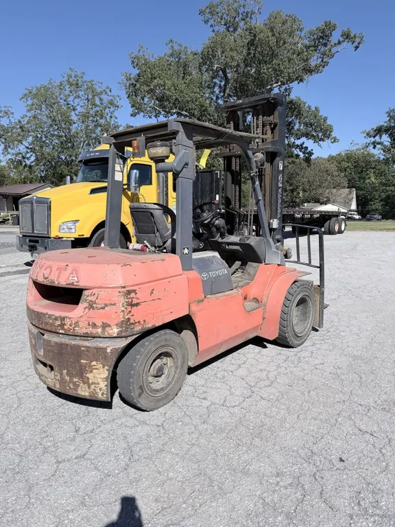 Toyota 7FDKU40 8,000 Lb. Capacity Diesel Forklift