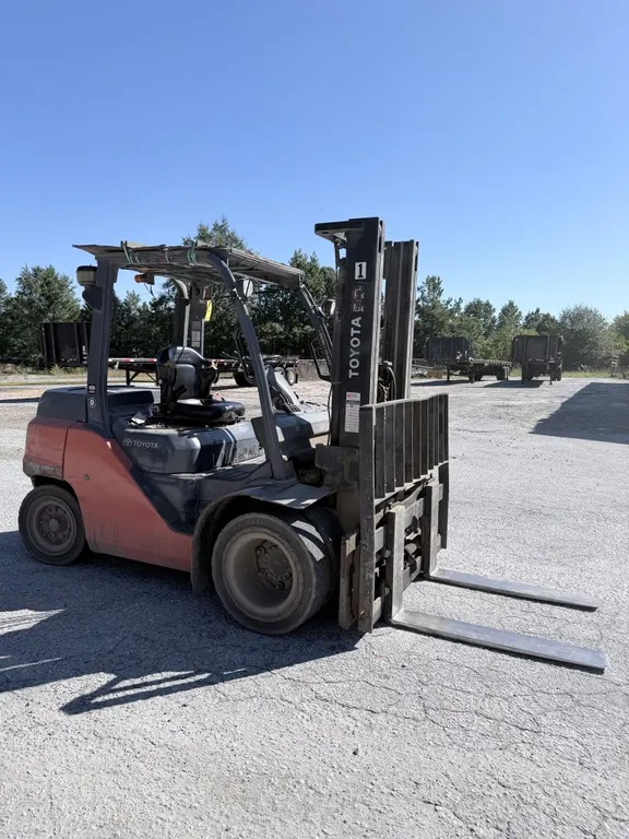 Toyota 8FD35U Diesel Forklift