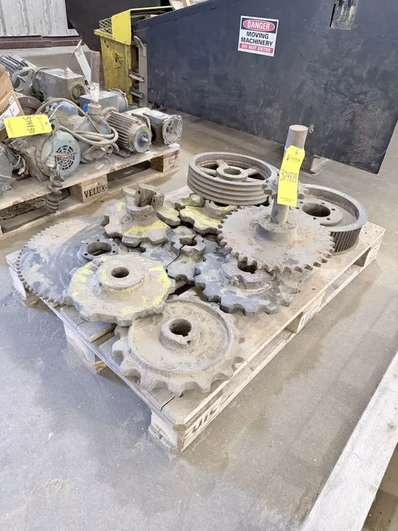 Lot of Assorted Gears and Sprockets