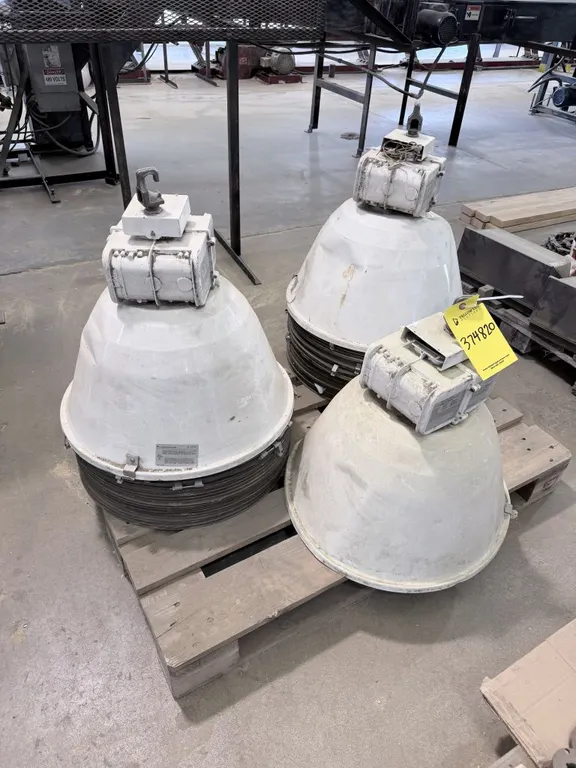 Lot of (3) Lithonia TX 400M 400W Bay Light Fixtures
