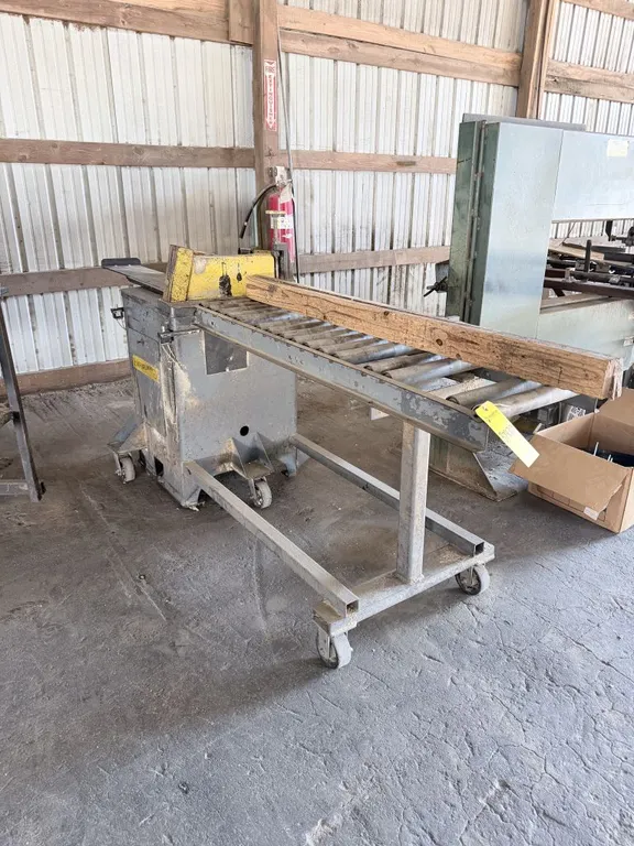 Whirlwind 212R Pneumatic Right-Handed Upcut Saw