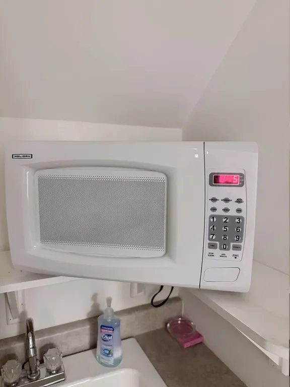 Lot of (3) Kitchen Appliances