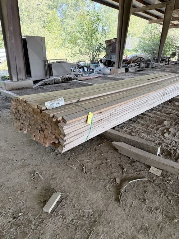 Lot of (3) Bundles Assorted Lumber