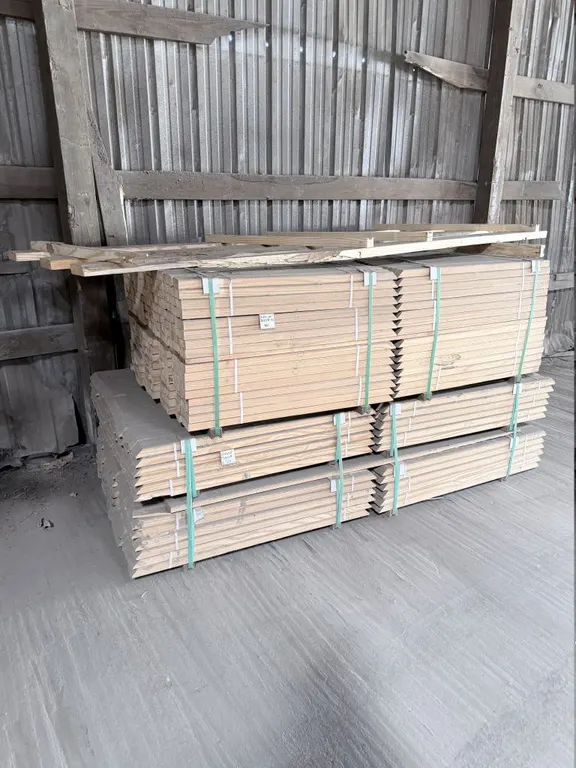 Lot of (34) Bundles of Lumber
