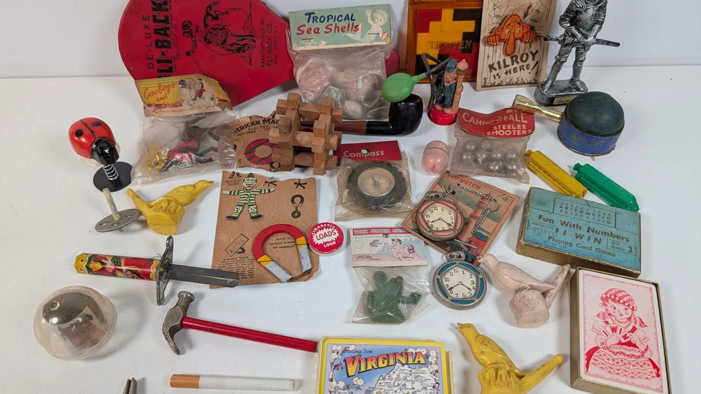 Collection of Vintage Novelty Toys and Small Collectibles