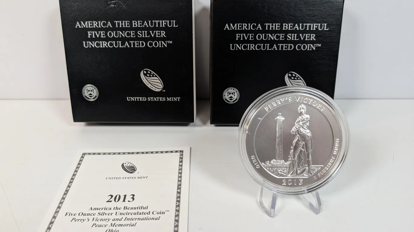 2013 America the Beautiful 5 oz Silver Uncirculated Coin Perry's Victory