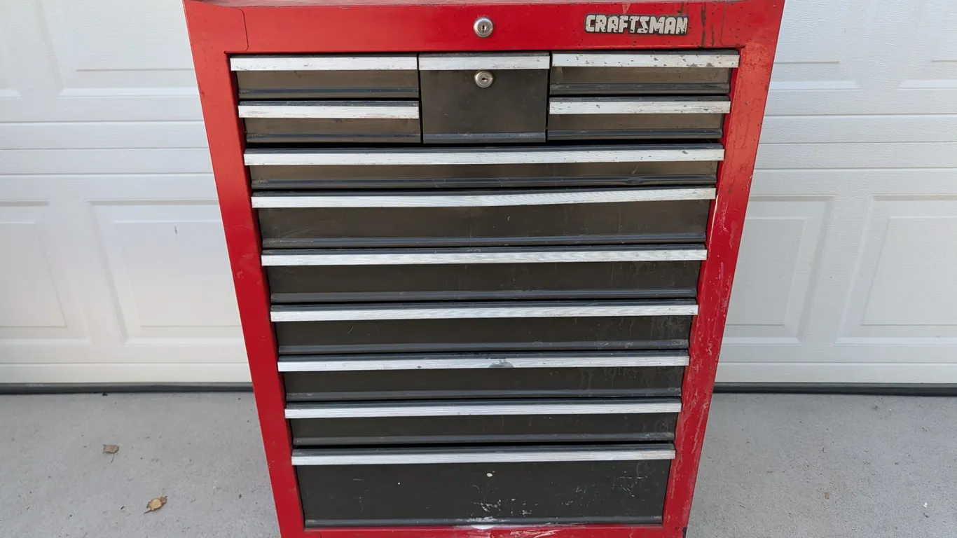 Craftsman Rolling Tool Chest