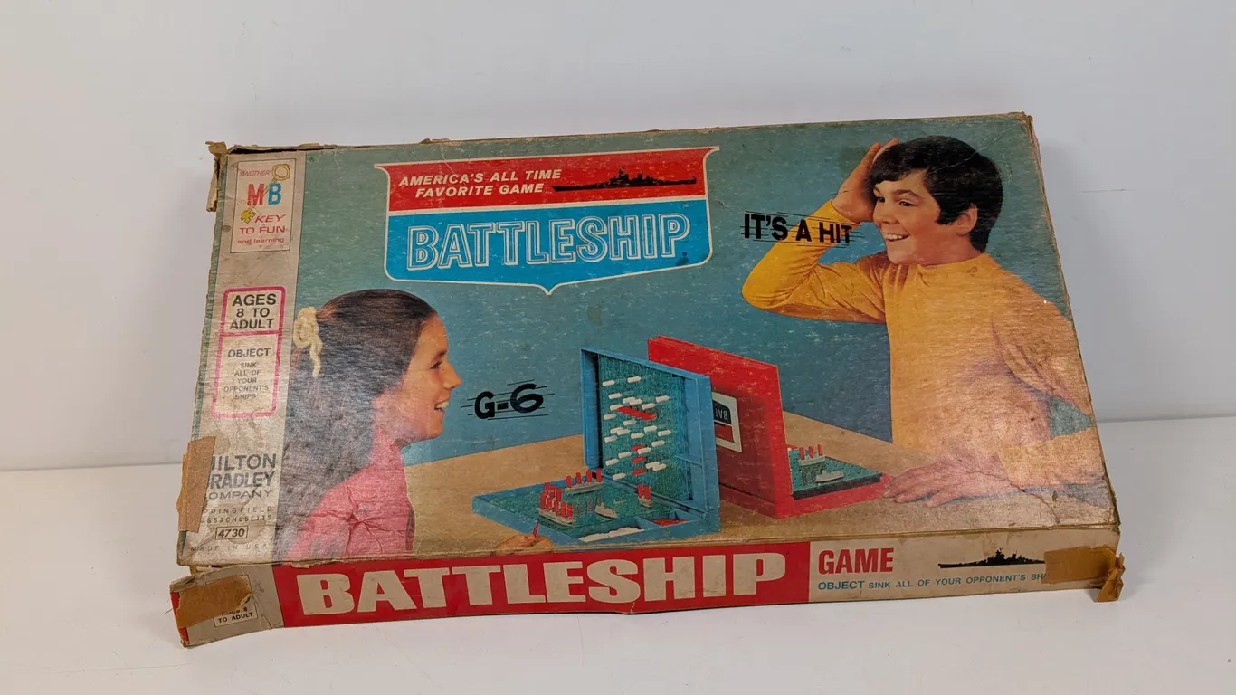 Vintage Milton Bradley Battleship Game