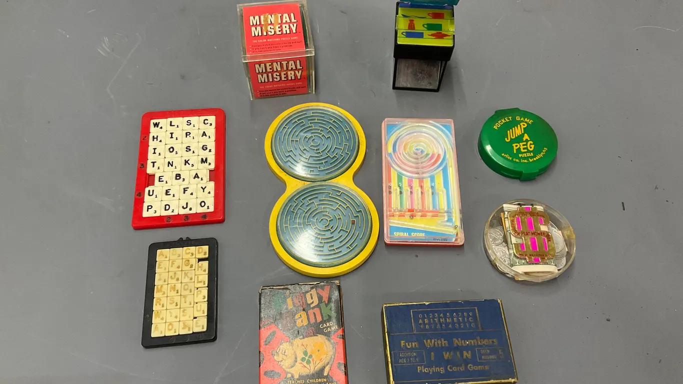 Assorted Vintage Children's Games and Puzzles