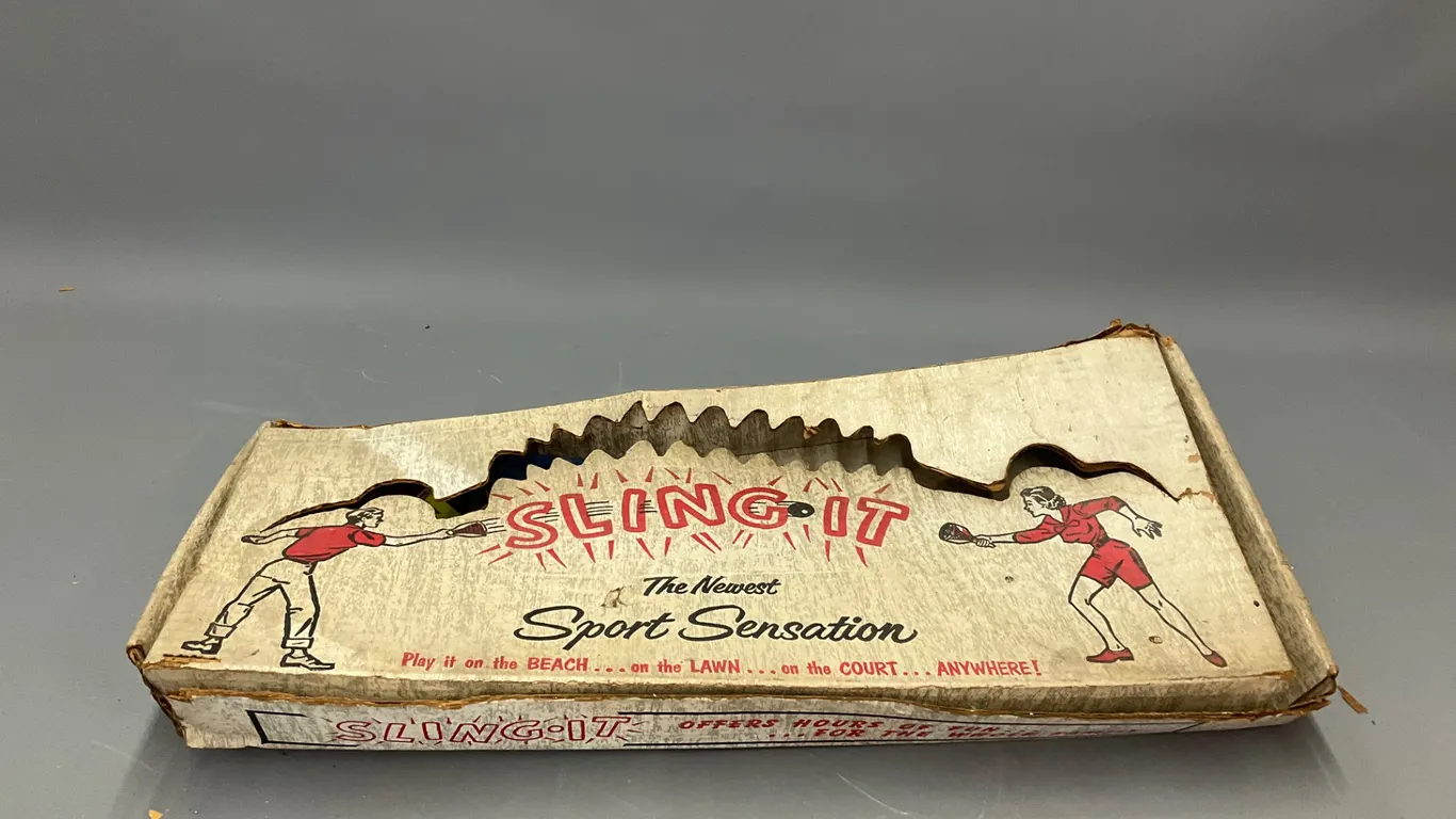 Vintage Sling-It Game Set