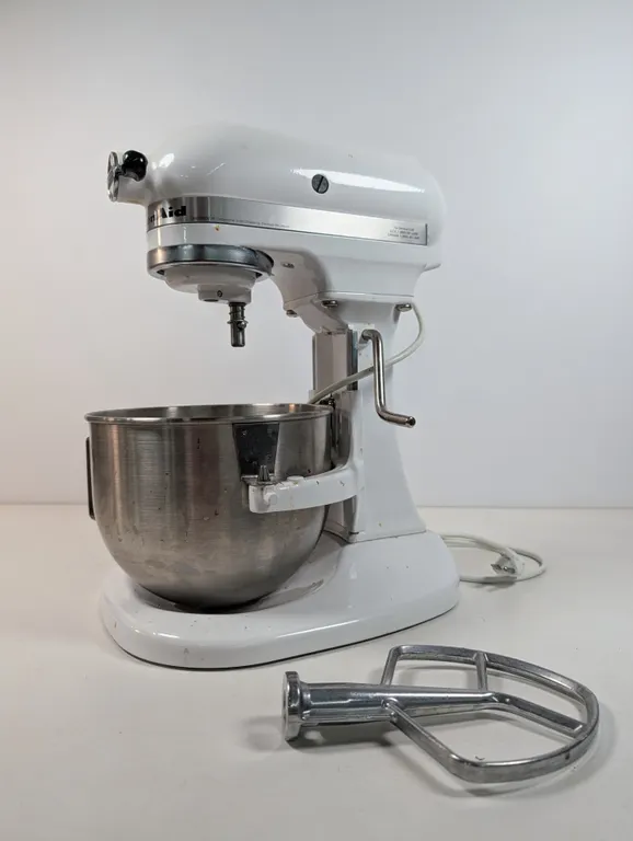 KitchenAid Stand Mixer with Bowl and Beater
