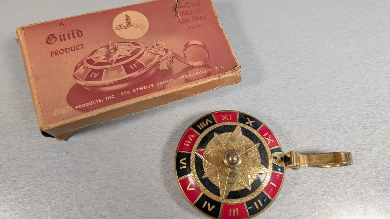 Guild Products Baby Butler Roulette Ash Tray