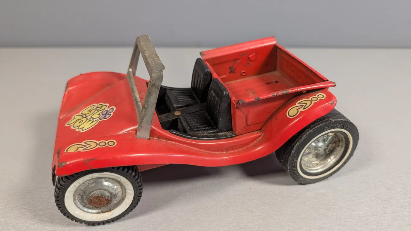 Nylint Toys Red Lil Tow Metal Dune Buggy