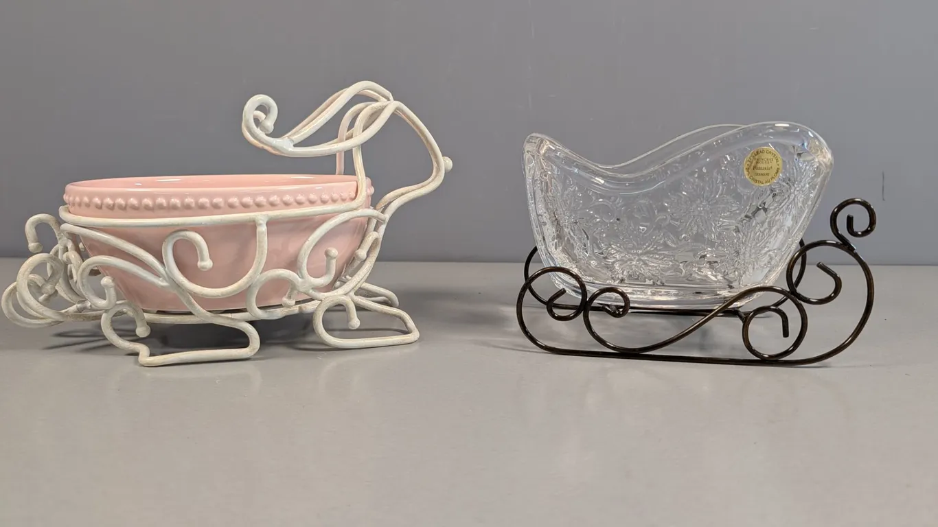 Princess House Sleigh and bunny Bowls Lot