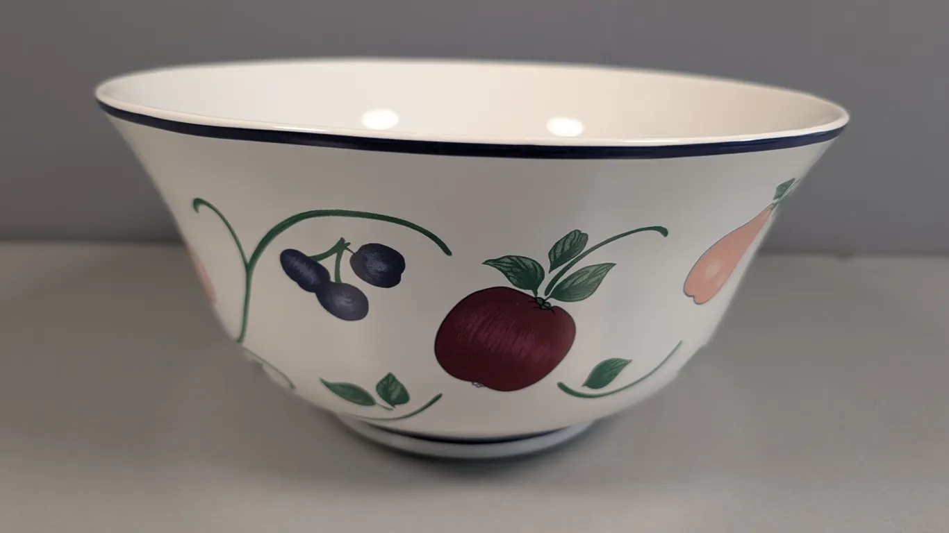 Princess House Orchard Medley Serving Bowl