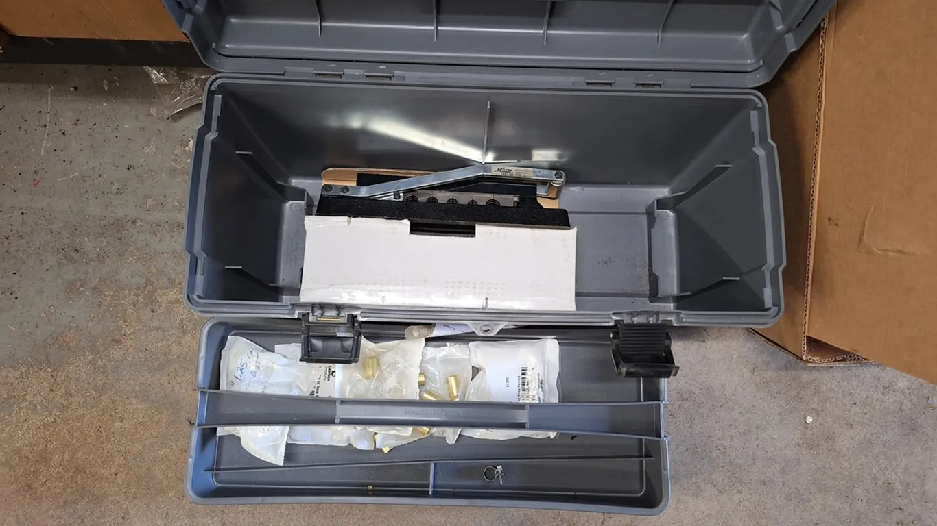 Milton 1626 Hose Ferrule Crimping Tool with Box