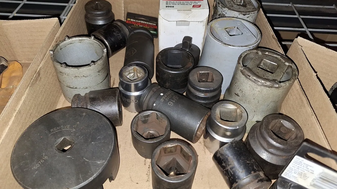 Assorted Specialty Sockets