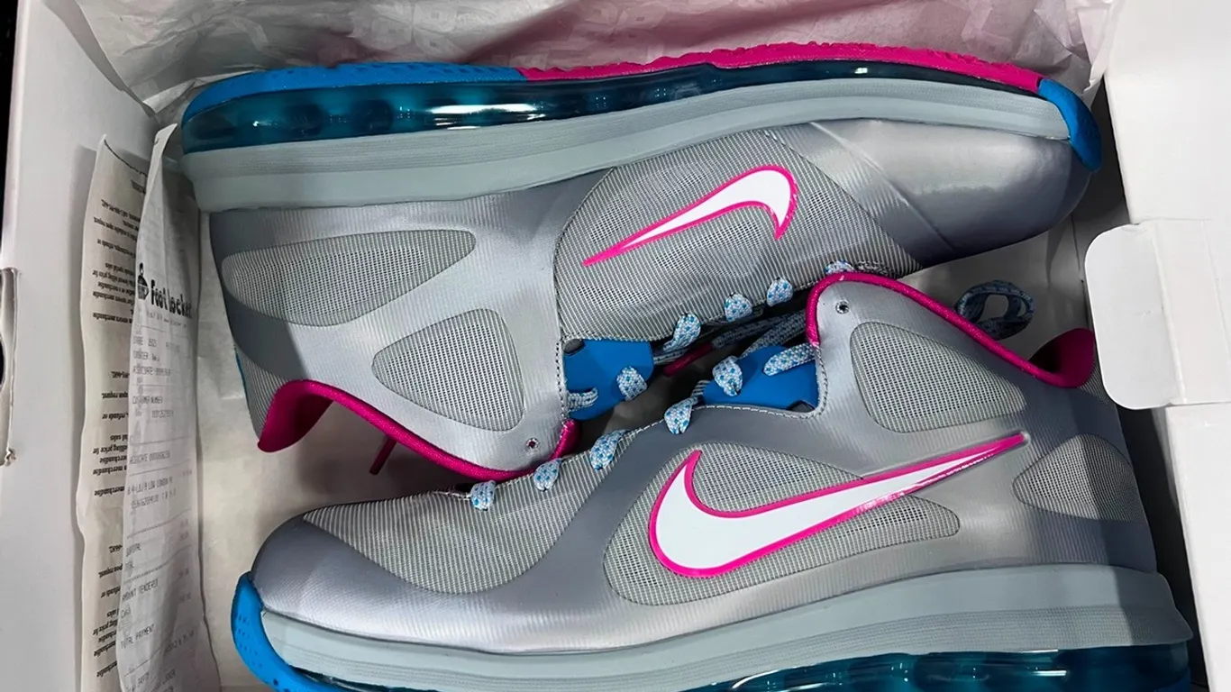 Nike Lebron 9 Low Wlf Gry/White-Dynamic Blue-Frbrry