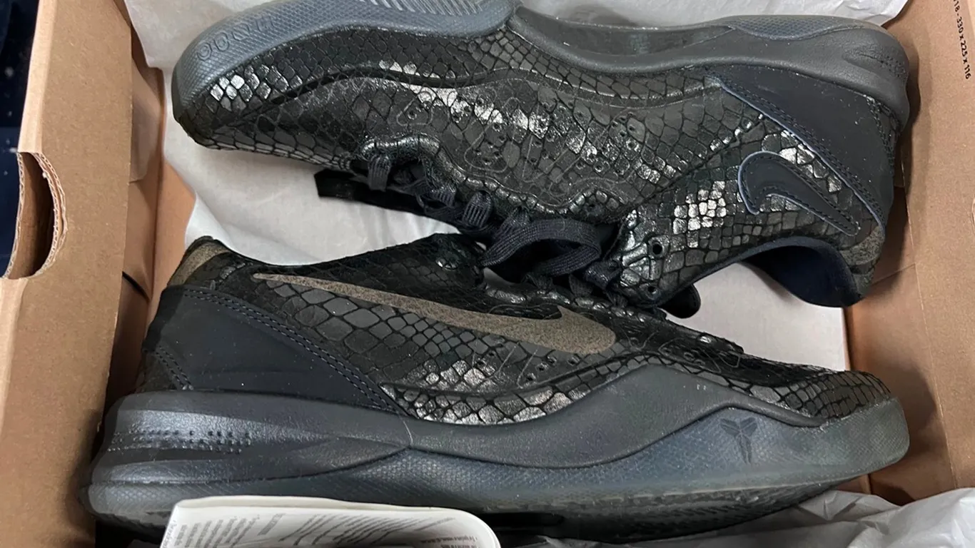Nike Nike Zoom Kobe 8 EXT Black/Black-Metallic Silver