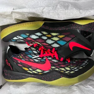 Nike Kobe 8 System Blk-Bright Crimson-Fiberglass-VVD SL