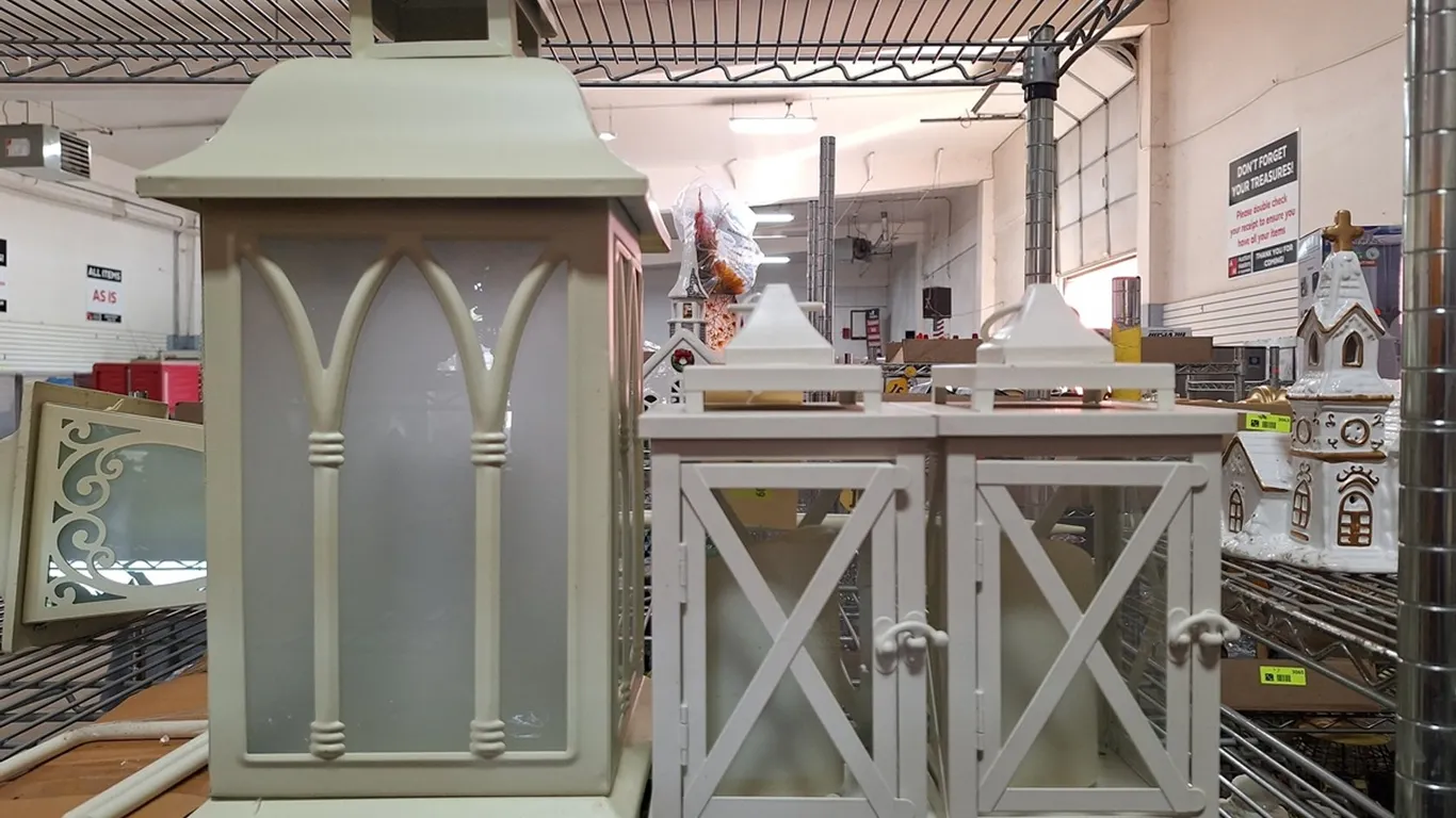 3 LED Candle Lanterns