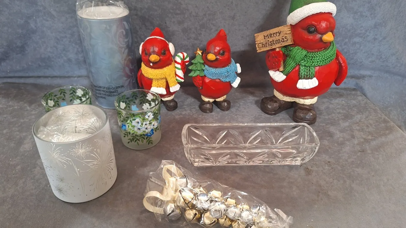 Assorted Decor