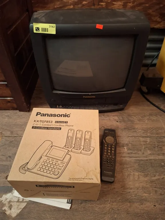 Panasonic KX-TGF852 2-in1 Corded/Cordless Phone, Panasonic 13" Combination VCR/TV
