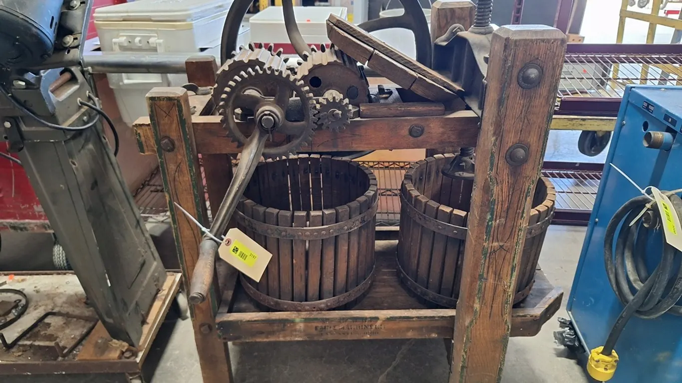 Vintage Hand-Powered Double Tub Apple Cider Press