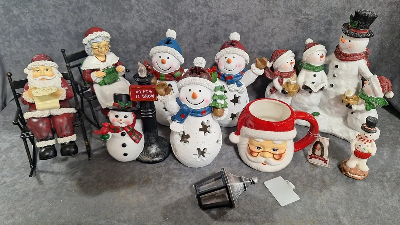 Assorted Decor