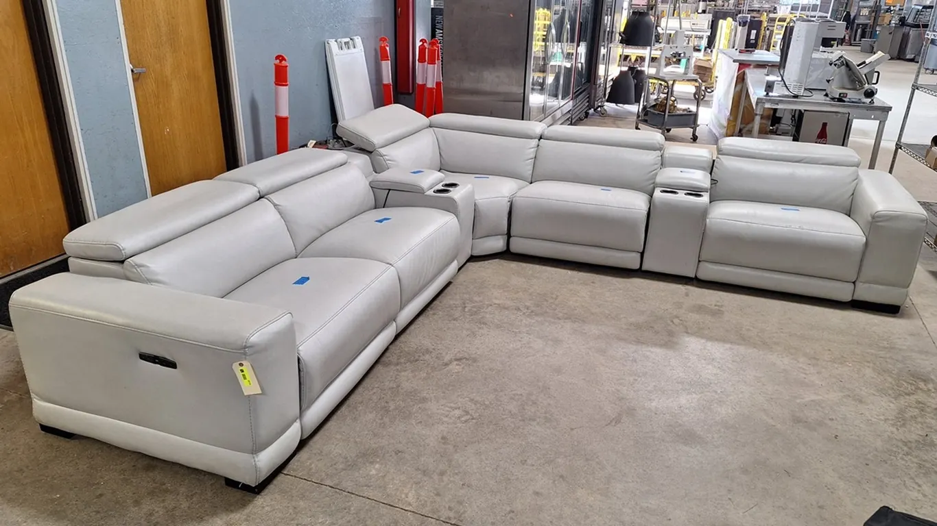 Macys Krofton 7pc Power Reclining Sectional, Stitching has come out in a few spots, look at all the picture, Online Retail: $5733 CUSTOMER RETURN