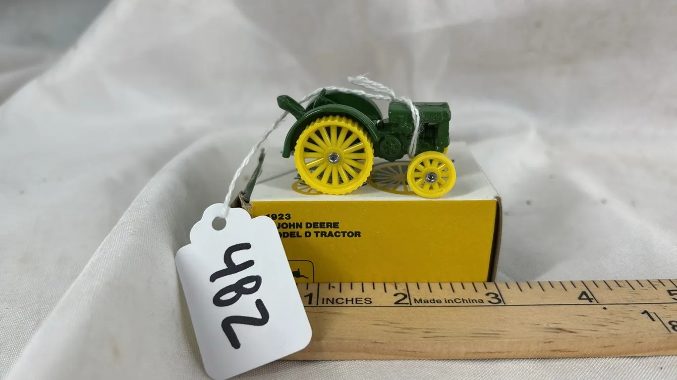 1923 JOHN DEERE MODEL D TRACTOR