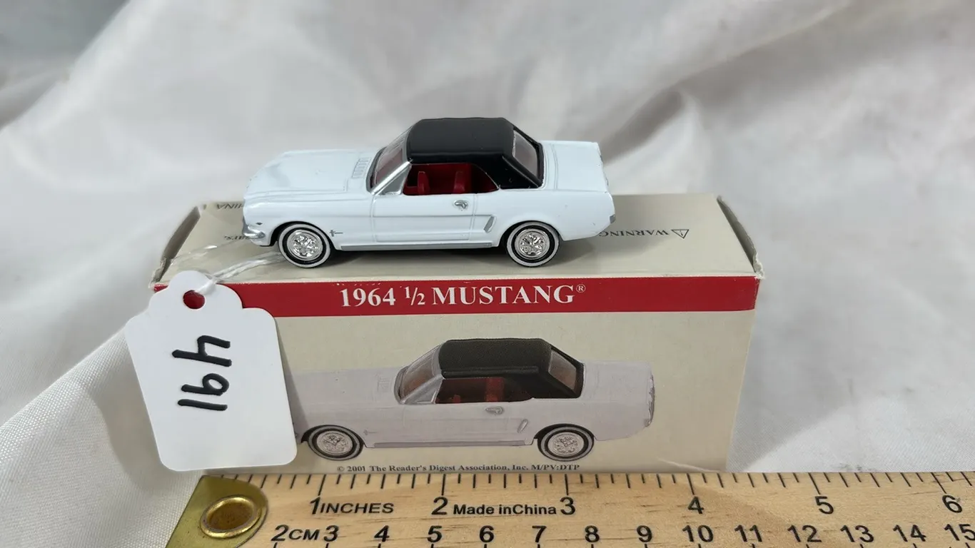 1964 1/2 FORD MUSTANG