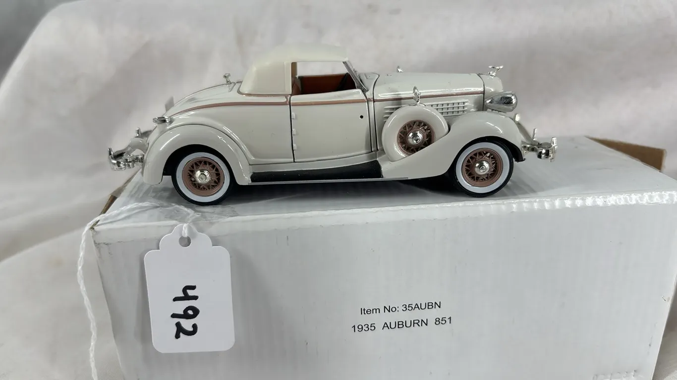 1935 AUBURN 851 1/32
