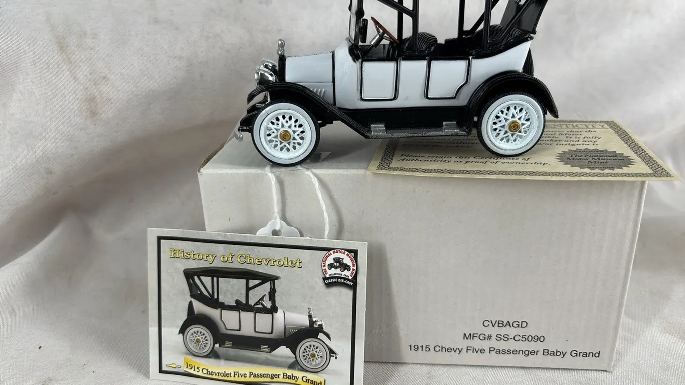 1915 CHEVY FIVE PASSENGER BABY GRAND