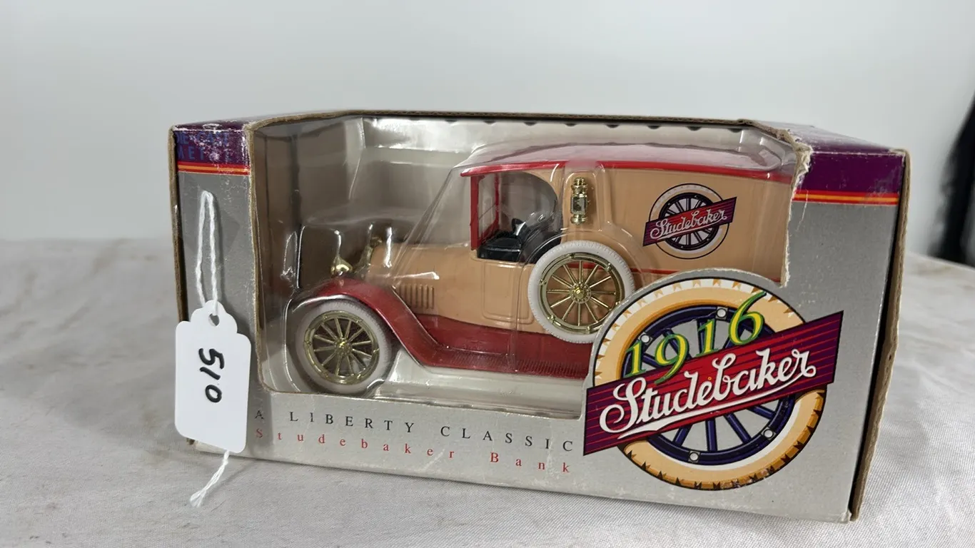 LIBERTY CLASSIC STUDEBAKER BANK DIE CAST METAL