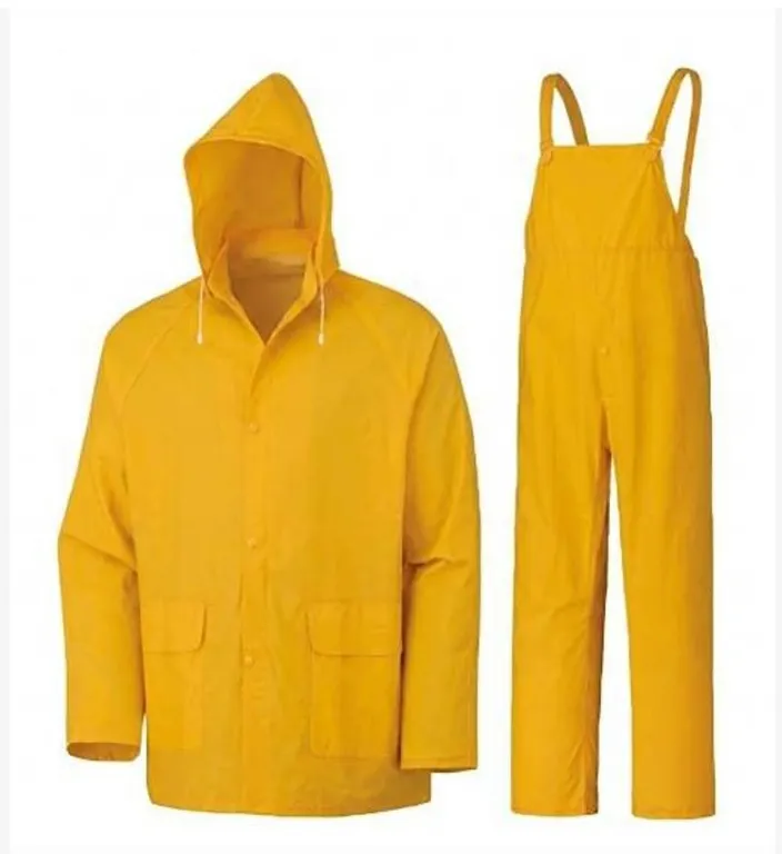 Storm Master Yellow Raincoat Size Large