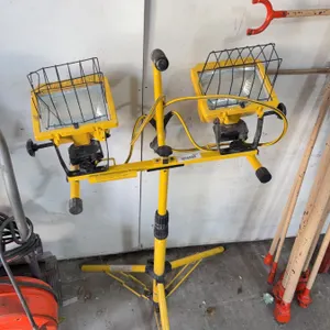Twin Head Halogen Work Light on Tripod Stand