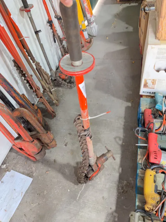 RIDGID 39" Chain Pipe Wrench