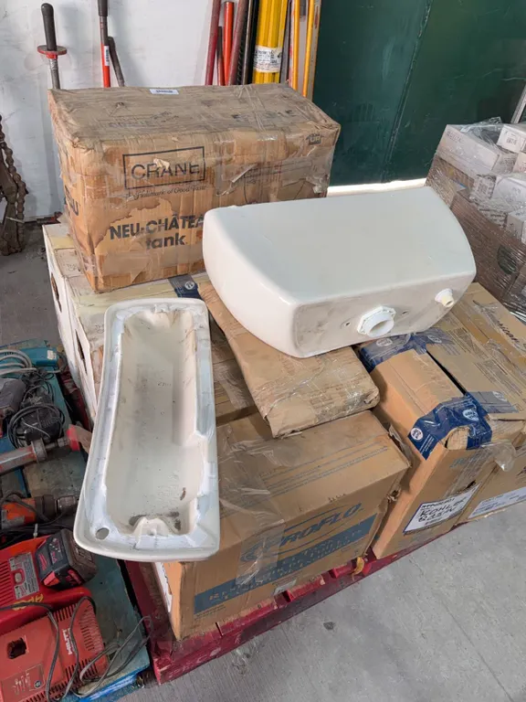 Pallet Lot of Toilet Tanks Crane, Kohler, Toto, ProFlo