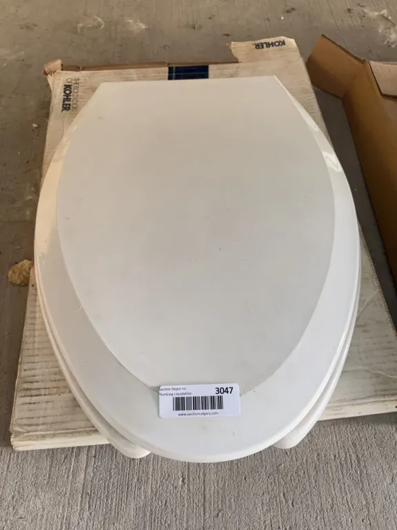 Kohler Lustra White Toilet Seat 4670-C-O