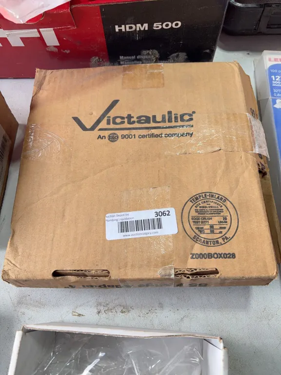 Lot of 2 Victaulic Style 441 SS Vic-Flange Adapter 6 in