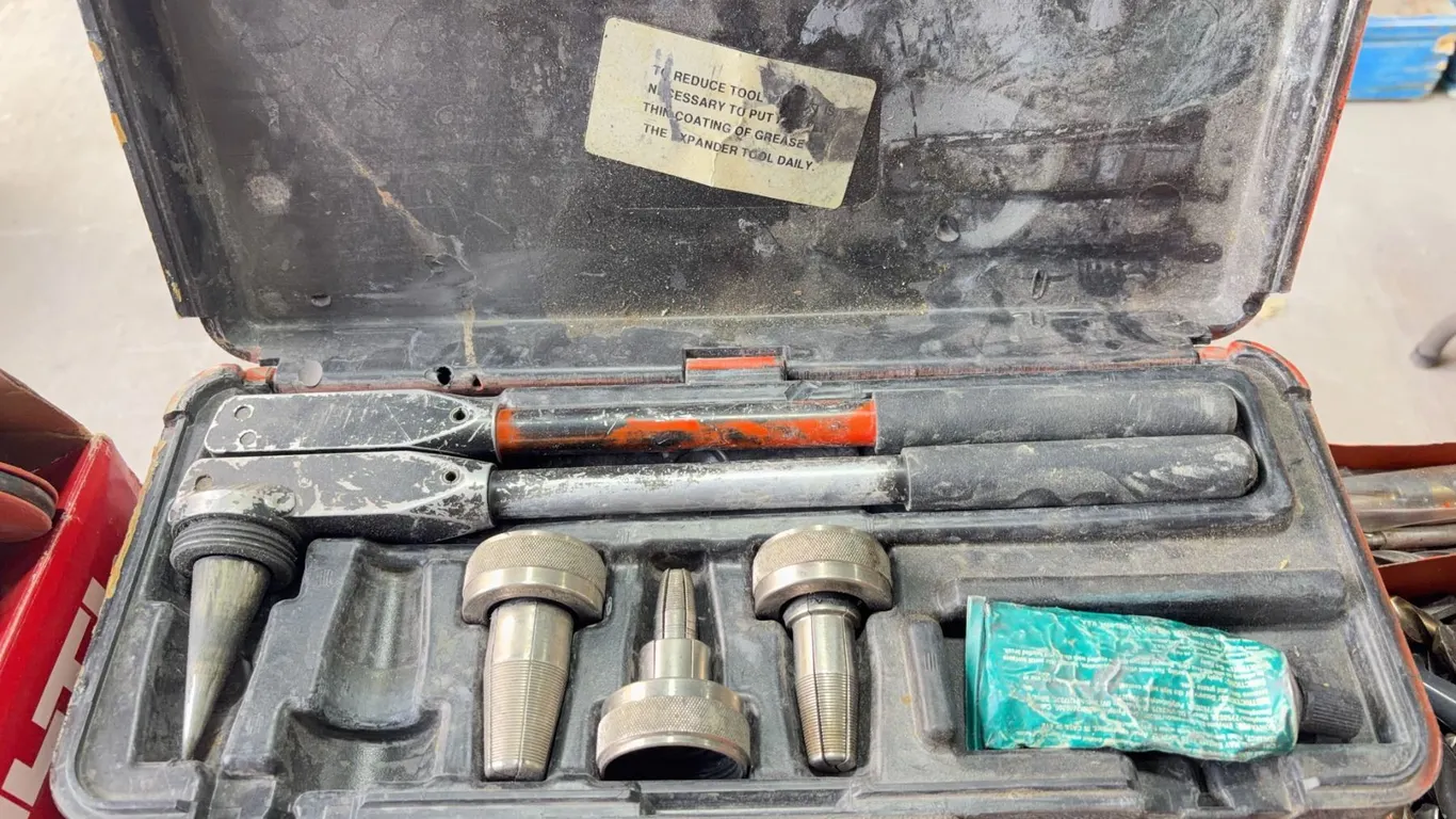 Raychem Tube Expander Tool Set With Dies
