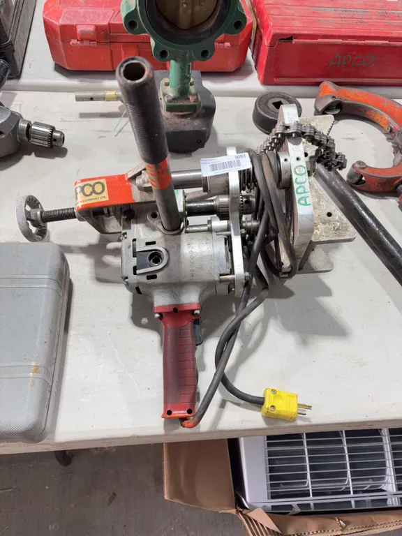 APCO Chain Pipe Beveller with Electric Motor