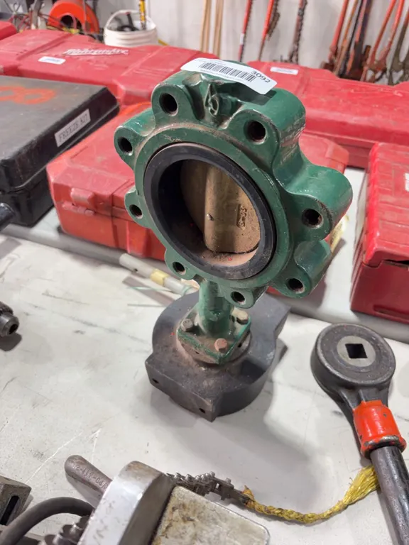 Crane 200 PSI Butterfly Valve With Actuator