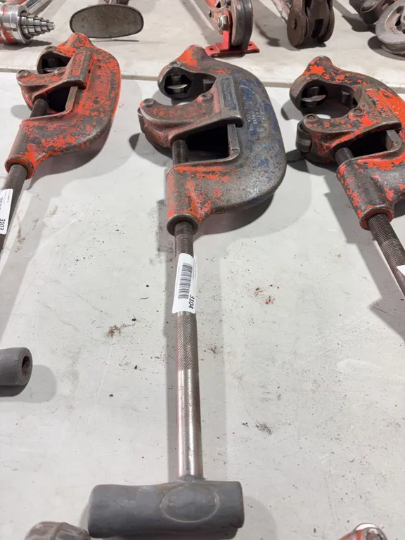 RIDGID Pipe Cutter Model 2A Heavy Duty Steel Tool