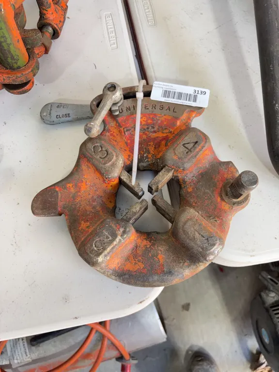 RIDGID Universal Pipe Threader Die Head